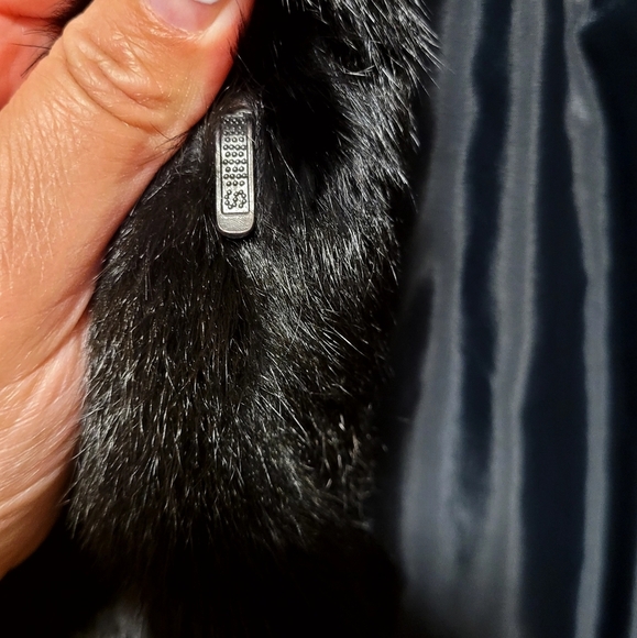 Vintage Black Rabbit Fur Coat |Real Fur| Plush Soft| XL| France Fur| - Picture 8 of 10